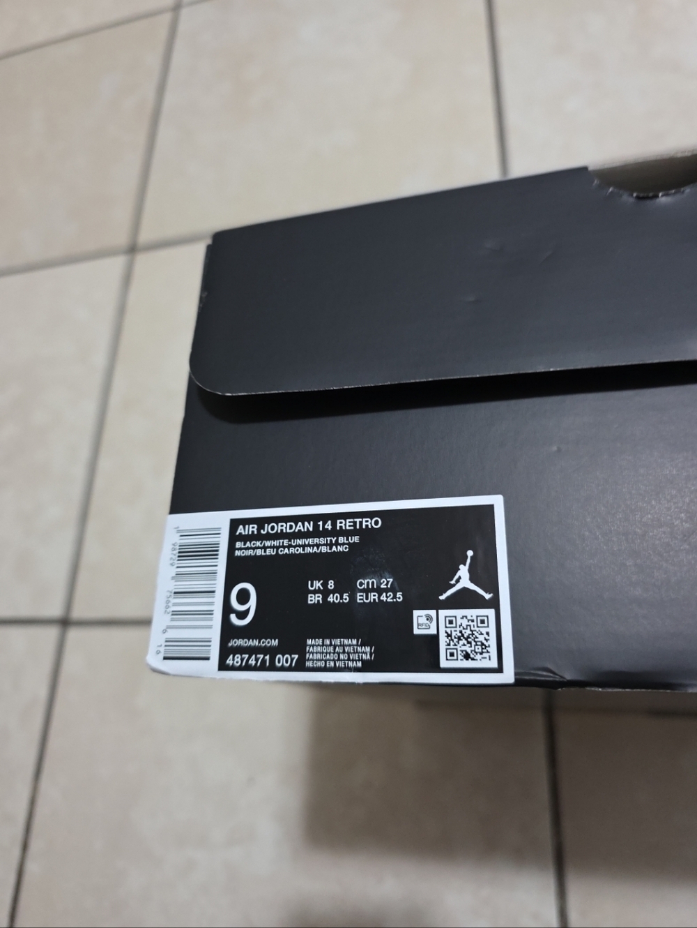 Empty Shoe Box - Picture 2 of 6